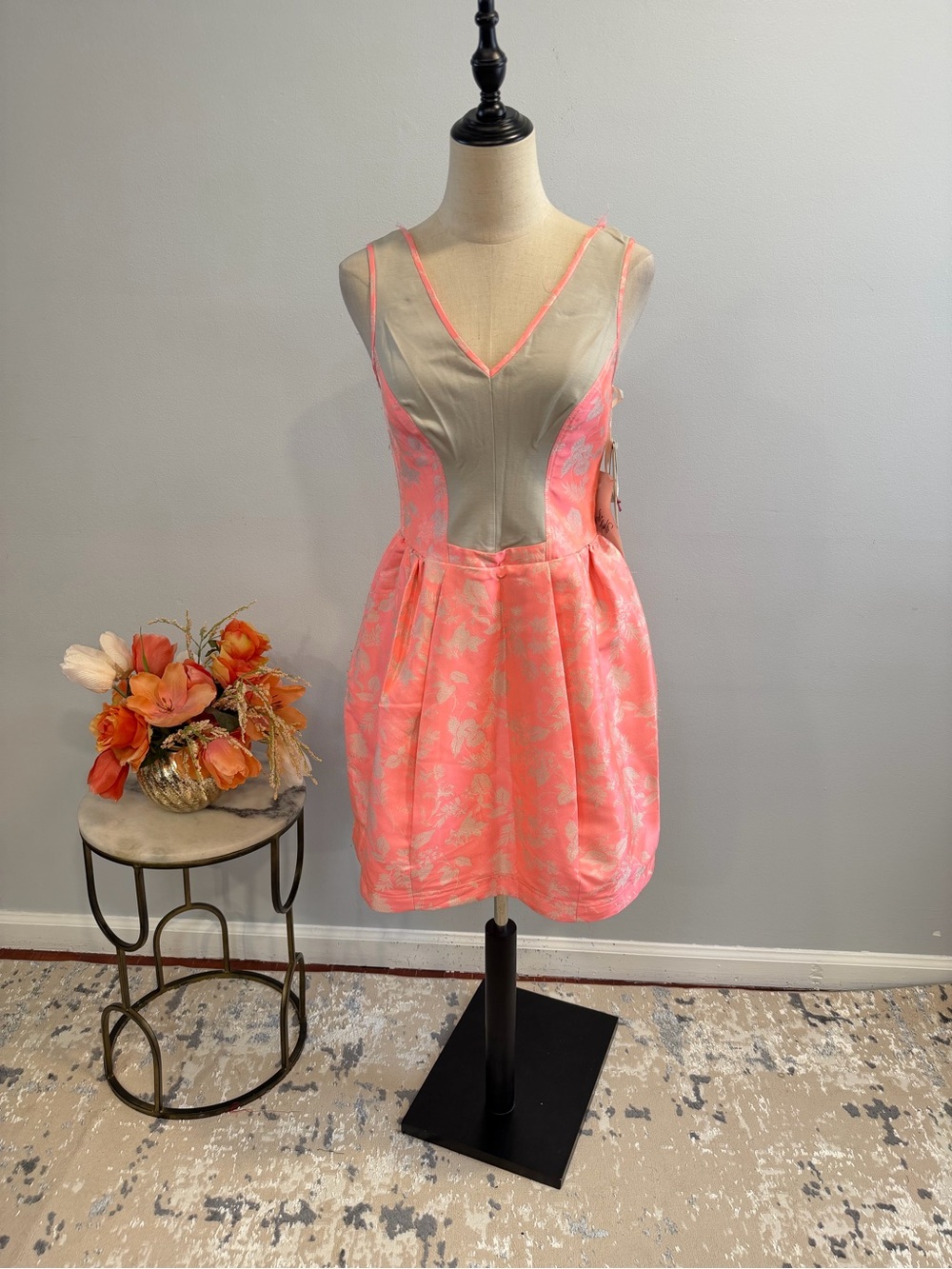 Yoana Baraschi Coral Pink & Cream Floral V-Neck Sleeveless Mini Dress - Size 4